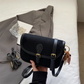 💞Damską torebkę typu crossbody (z ozdobną klamrą)